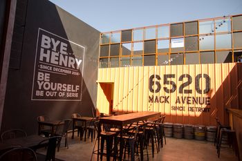 A partir de ahora, se podrá usar gorra en el boliche (Imagen de archivo: Bye Henry de avenida 44)