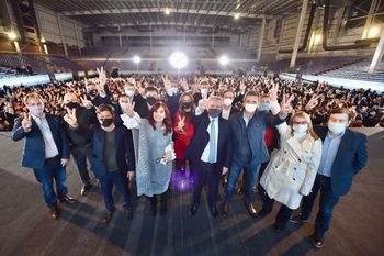 La campaña electoral se cierra entre hoy y mañana para darle paso a la veda 