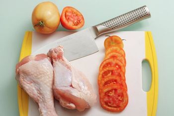 La salmonella es una enfermedad bacteriana frecuente que afecta el aparato intestinal.