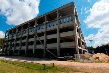 La Platea Néstor Basile de Gimnasia comienza a lucir diferente en el Bosque,
