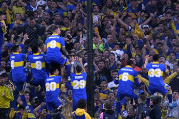 ¿con cuantos superclasicos en el medio?: los 7 titulos que boca puede ganar en 2023