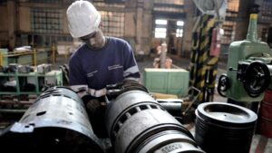 La Provincia y una cruda radiografía sobre el impacto de las políticas libertarias en la economía bonaerense: “Son números de catástrofe”
