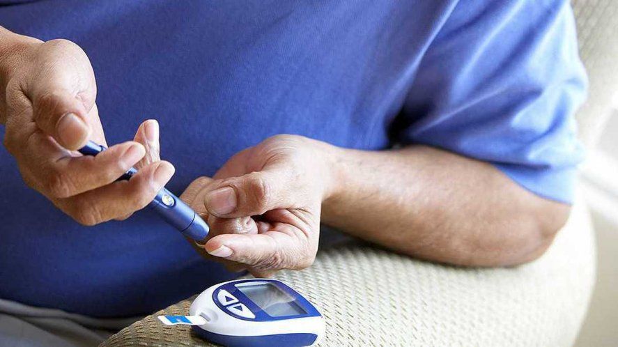 La diabetes se caracteriza por el aumento de glucosa en sangre