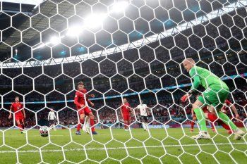 Dinamarca Vs. Inglaterra, semifinal de la Eurocopa