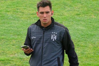 Vega espera el okey final para sumarse a Gimnasia.