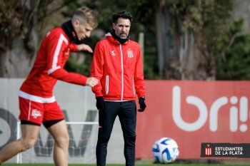 Eduardo Domínguez presentó la lista de convocados de Estudiantes