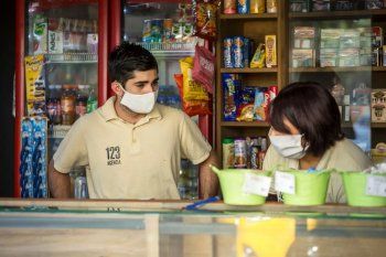 Trabajadores de comercio esperan la confirmación de las negociaciones paritarias