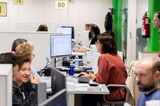 controversia por los examenes de idoneidad en la administracion publica: cta-capital presento una accion de amparo