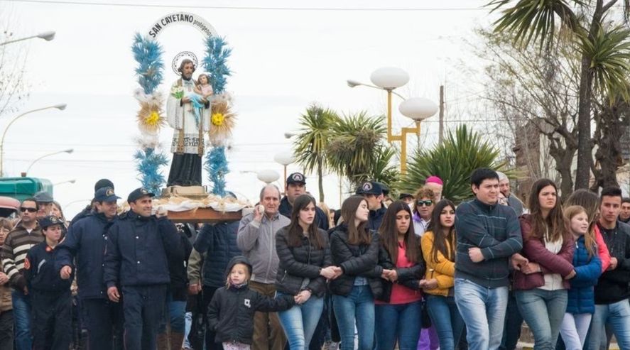Este sábado y domingo volverán a llenarse las calles de la ciudad de San Cayetano haciendo eje en la parroquia del mismo nombre, por la celebración del Santo Patrono 