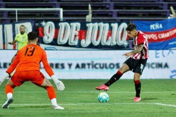 Estudiantes ante San Lorenzo en Uruguay (Prensa EDLP)