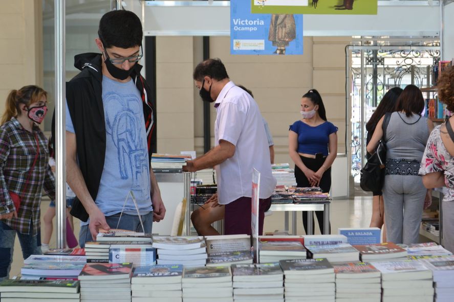 En octubre llegará la 17 edición de la Feria del Libro "Mar del Plata Puerto de Lectura" a la localidad bonaerense. La misma tendrá entrada libre y gratuita.