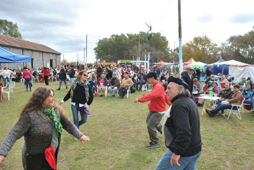 Este domingo 28 de mayo se realizará la 16° Fiesta del Guiso Carrero y el Pastel de Baradero. 