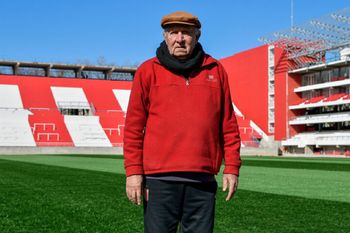 estudiantes unido y movilizado por el bocha flores