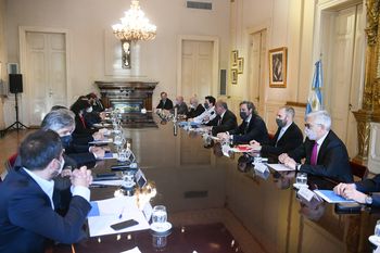 El Gobierno develará el nuevo programa de exportaciones para las cámaras empresarias