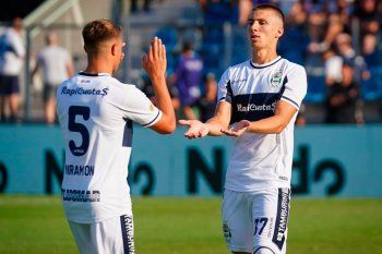 Ignacio Miramón y Felipe Sánchez son seguidos desde Europa por sus buenas actuaciones en Gimnasia.