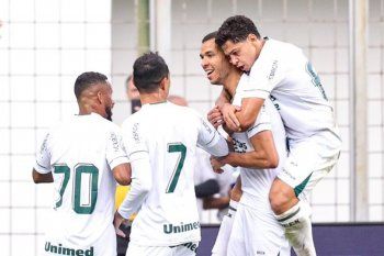 Goias le ganó a Cruzeiro