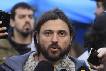 Grabois sacó de paseo a Ventura y Lobo