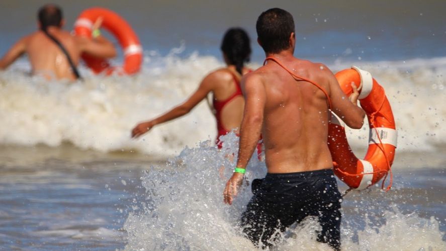 Ante el aumento de casos de coronavirus, guardavidas de Villa Gesell llamaron a un paro y la ciudad fue decretada en situación de 