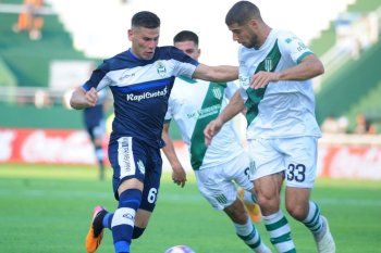 Guillermo Enrique rescinde con Banfield, y se irá a préstamo de Gimnasia a Alianza Lima
