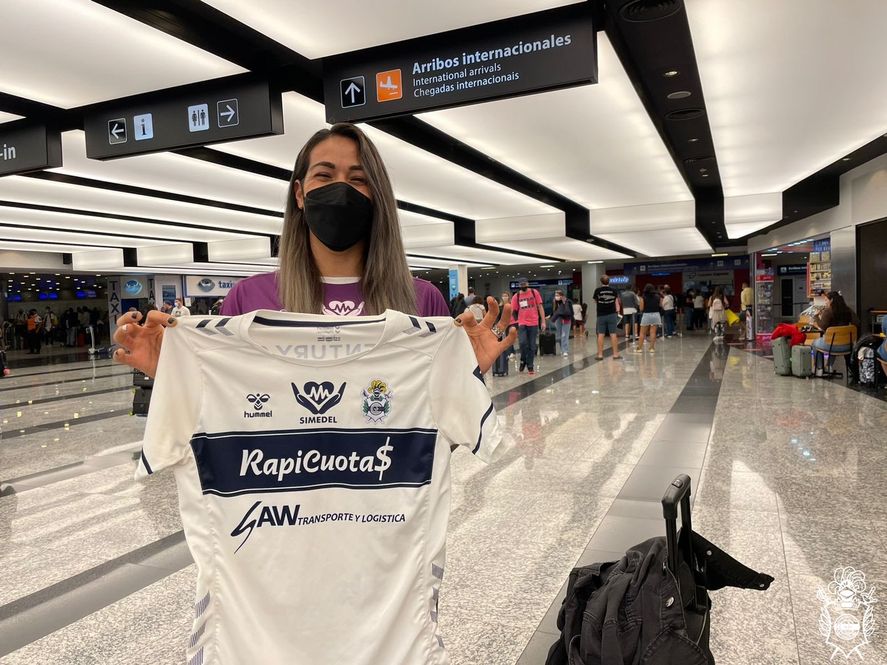 Gabriela Herrera Arzola, la primera mexicana en el fútbol femenino de AFA, jugará en Gimnasia.
