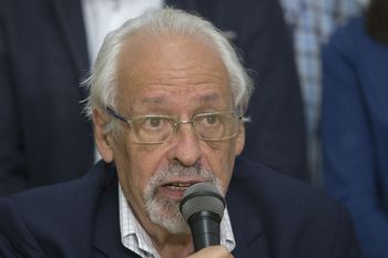 Horacio Verbitsky sacó a relucir su machismo y violentó a Victoria Tolosa PazEl periodista Horacio Verbitsky se aplicó la vacuna Sputnik V, e hizo un relato llamativo 