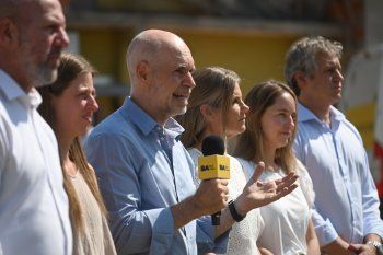 larreta reparte mas cargos portenos entre bonaerenses: sumo a cynthia hotton