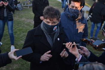 Axel Kicillof dialogó con la prensa en Olavarría y respaldó a Alberto Fernández