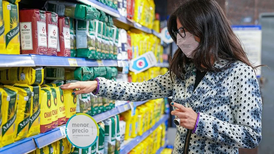 Se fijarán los precios de los principales productos consumidos 