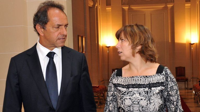 Daniel Scioli junto a quien fuera su ministra de Economía, Silvina Batakis