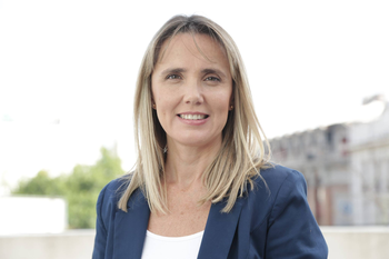 Gladys González, senadora PRO, y una extraña campaña en redes