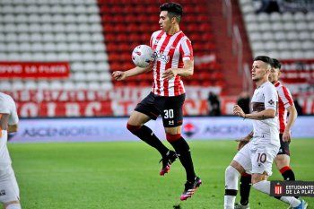 Estudiantes igualó 1-1 con Platense en UNO.