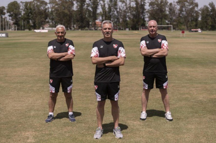 Fernando Chuyumchoglu, nuevo coordinador de Divisiones Juveniles de Estudiantes, en su paso por Independiente