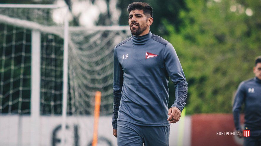 Leandro Díaz lleva dos meses sin convertir en Estudiantes.