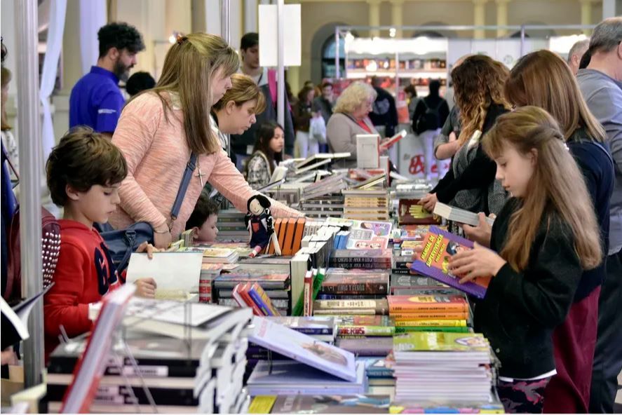 Llega la segunda edición de la Feria del Libro de Salto. 