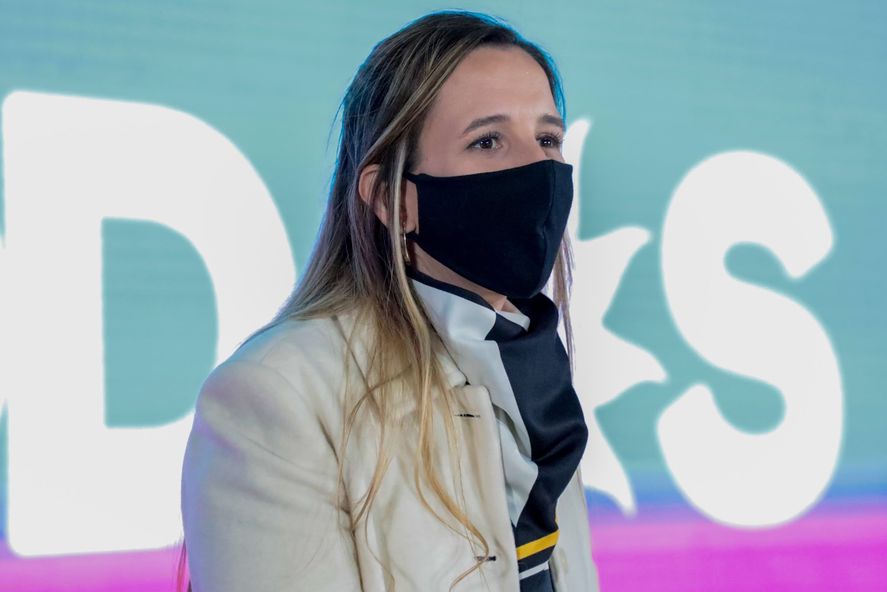 Lucía Iáñez, diputada del Frente de Todos, defendió la inversión en las escuelas