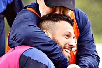 broun ansia regalarle a maradona la copa que lleva su nombre