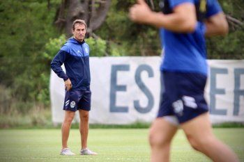 gimnasia volvio a estancia chica y hoy entrena sin descanso