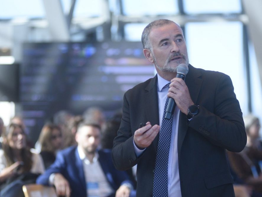 El ex intendente Mauro 