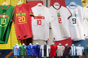 entre la belleza y el ridiculo: mira las camisetas que usaran las selecciones en el mundial