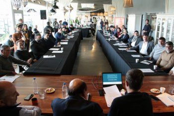 la provincia busca potenciar la produccion de muebles