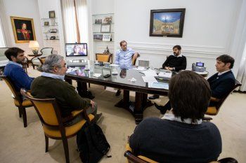 Kicillof recibe a intendentes de JxC que le reclaman giro de fondos municipales