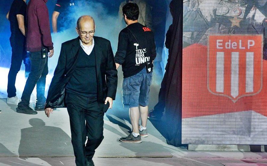 Sabella en la inauguración de UNO.