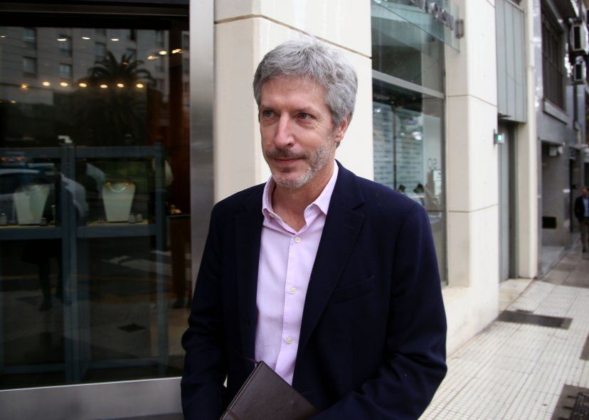 Santiago Bausili reúne al directorio del BCRA tras las medidas económicas anunciadas por Luis Caputo.