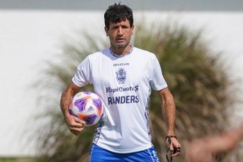 Sebastián Romero dirigirá una nueva práctica en Gimnasia. (Foto: prensa GELP)