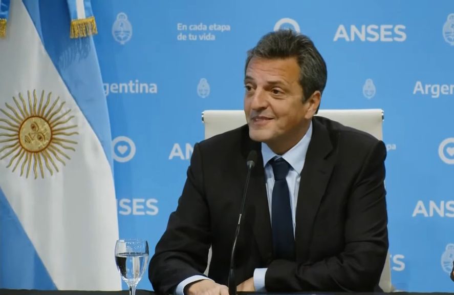 Sergio Massa anunció créditos de hasta $400 mil para jubilados y pensionados