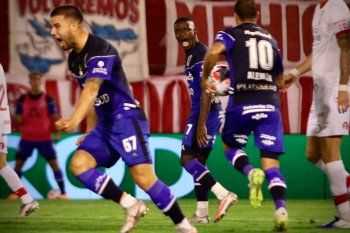 Alemán marcó su gol y Gimnasia festejó.