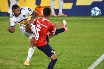 Copa Maradona: Golazo de Cardona para Boca en cancha de Independiente