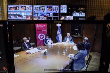 El ministro González García brindó detalles en Diputados sobre la vacuna rusa Sputnik V