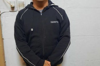 Fabián Tablado: salió a caminar con sus hijas mellizas y se acercó a su exsuegro