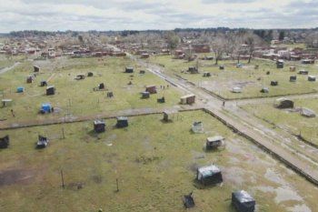 La toma de tierras en Guernica pasa por momentos cúlmines